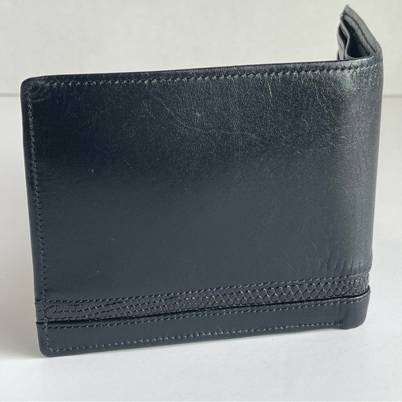 Givenchy Bi fold Black Men’s Wallet . Original - Picture 3 of 14